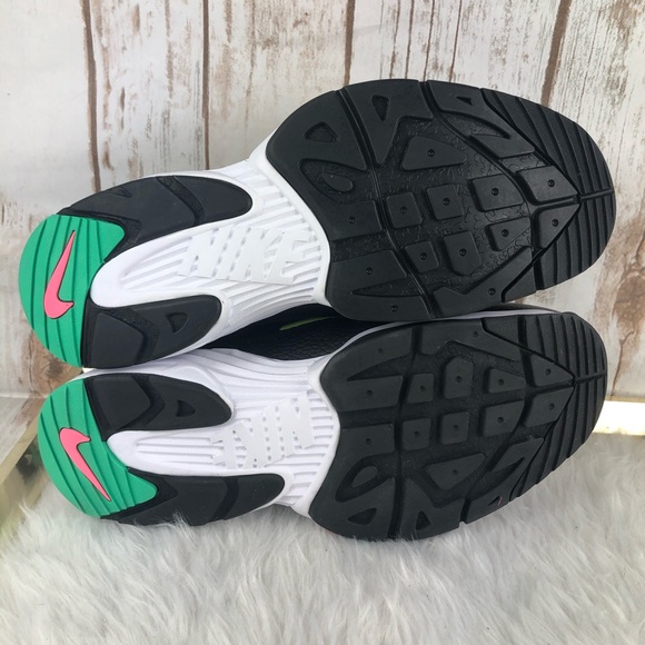 New Nike Cross Training Air Scream LWP Sneakers - Picture 7 of 9